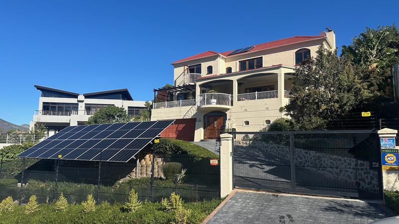 3 Bedroom Property for Sale in Kronenzicht Western Cape